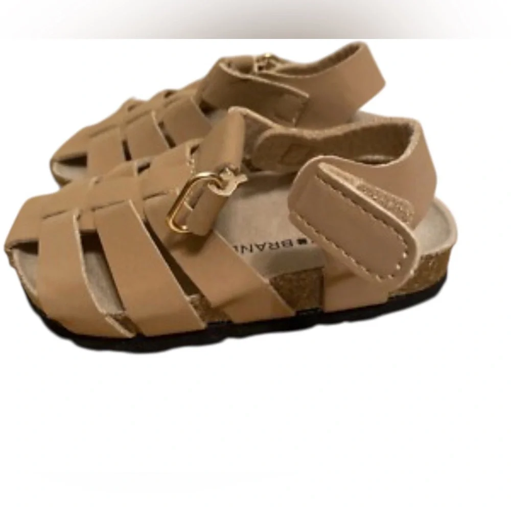 NWT Lucky Brand Kids Tan Wild Sandals 7